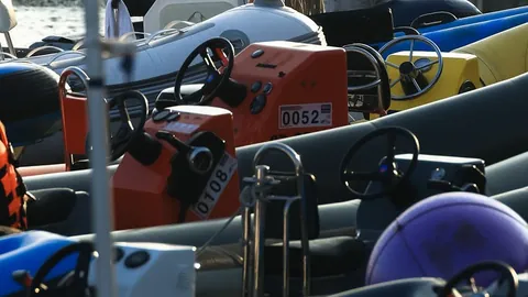 国米推出雷科巴49岁生日纪念海报，回顾261场蓝黑战袍生涯荣耀时刻：72球66助。